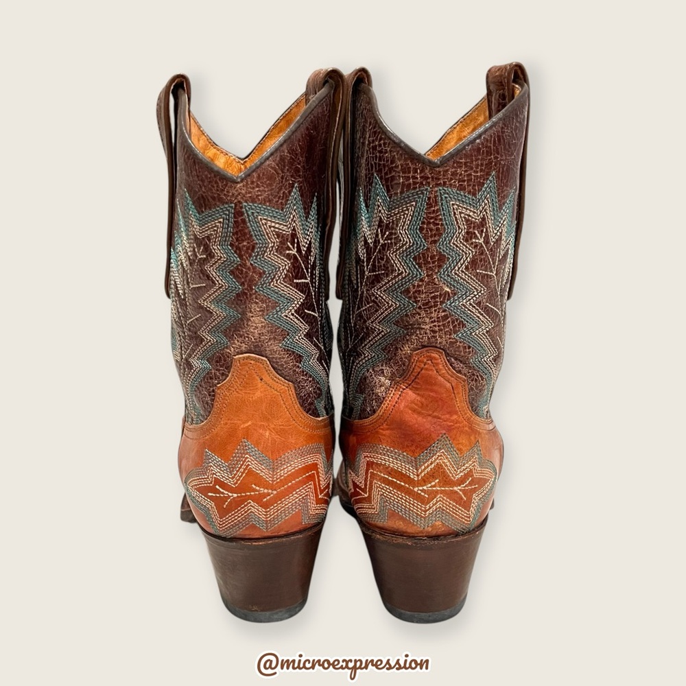 $525 RARE Frye Cognac Brown Real Leather Floral Embroidered Pull On Cowboy Boot - Picture 9 of 14